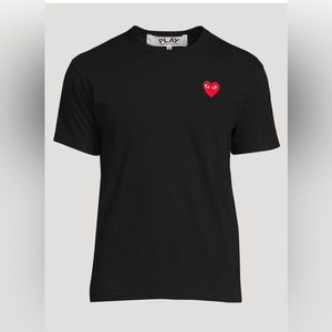 Comme des Garçon Play Black T-shirt in size Medium